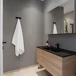 Apartment 4 Bedroom Penthouse Appartment, Right On The Mainstreet